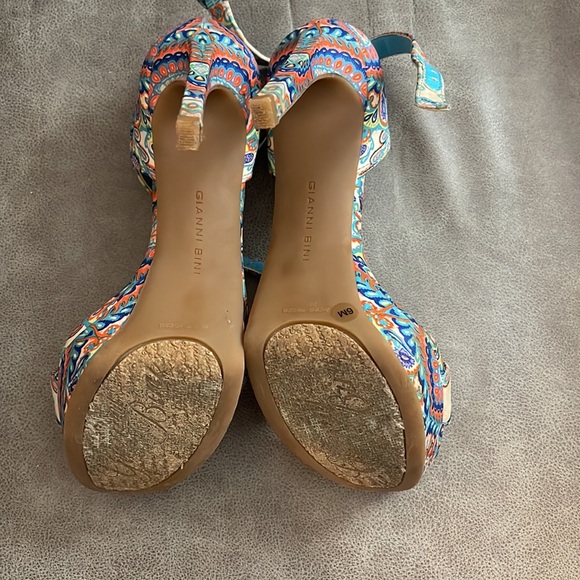 Gianni Bini high heels Size 6 - Picture 5 of 6